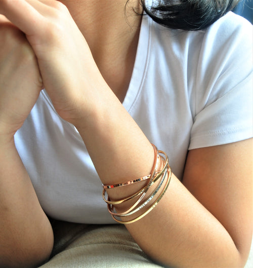Always Be My Mom - Bracelet Bangle with Message for Women Girl Daughter Wife Holiday Anniversary Special Gift (Copy)