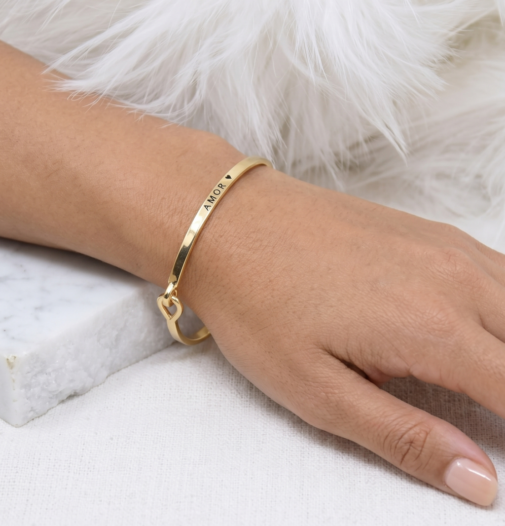 Amor  - Bracelet Bangle with Message for Women Girl Daughter Wife Holiday Anniversary Special Gift